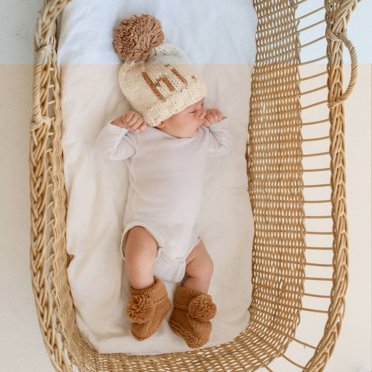 Booties Pecan XS (newborn - 3m)