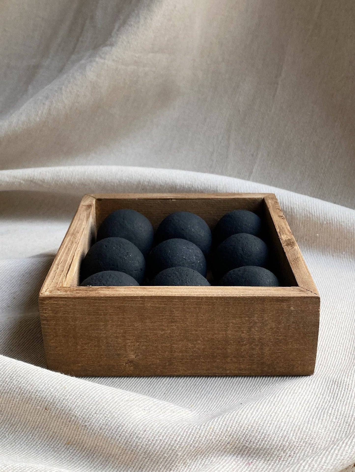 Essential oil diffuser